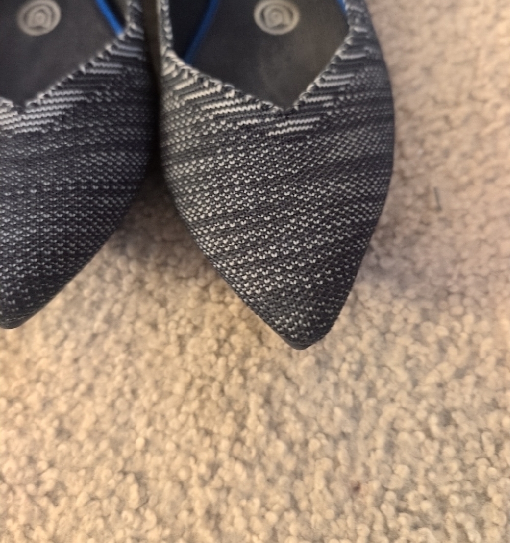 Rothy's Granite Heather Pointed-Toe Knit Flats Size 7 - Picture 4 of 11